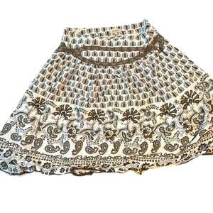 Magic skirt size medium